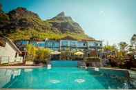 Swimming Pool Moonlit Sky Resort