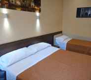 Bilik Tidur 5 La Grande Bellezza Guesthouse Rome