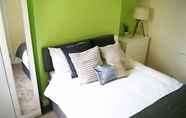 Kamar Tidur 4 Birmingham Guest House 14