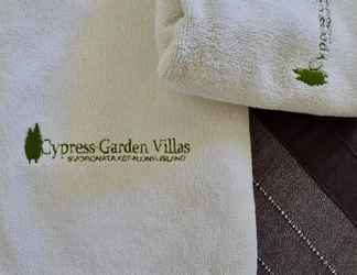 Lobi 2 Cypress Garden Villas