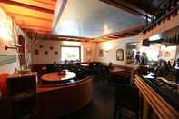 Bar, Cafe and Lounge Hotel Col Di Lana