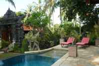 Swimming Pool Di Abian Villas