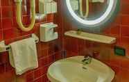 In-room Bathroom 6 Hotel Ristorante Sasso