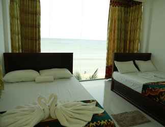 Kamar Tidur 2 Blue Ocean Hotel