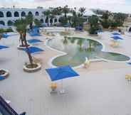 Swimming Pool 6 Le Grand Hotels Des Thermes