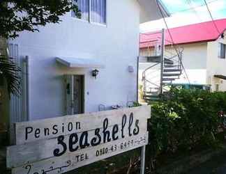 Bên ngoài 2 Pension SeaShells