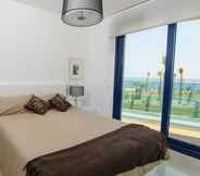 Bedroom 2 Sea Senses Apartments - Marholidays