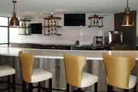 Bar, Kafe, dan Lounge enVision Hotel Boston - Everett, Ascend Hotel Collection