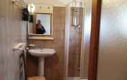 In-room Bathroom 6 Casina Murgecchia Fano