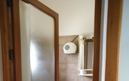 In-room Bathroom 5 Casina Murgecchia Fano