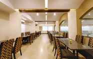 Restoran 5 Hotel Priyadarshini Classic