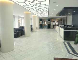 Lobby 2 Ismira Hotel