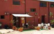 Exterior 2 Baglio Maragani Az Agric B&B