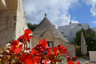 Bangunan 4 Giardino dei Trulli