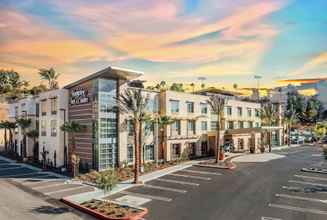 Bangunan 4 Hampton Inn & Suites Mission Viejo