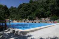 สระว่ายน้ำ Santuari de Lluc