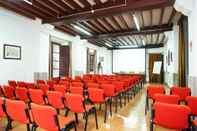 ห้องประชุม Santuari de Lluc