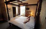 Bedroom 4 The Old Hall Hotel