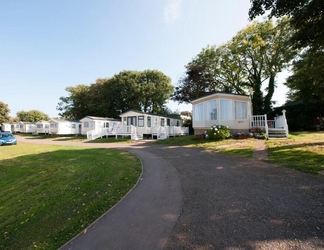 Exterior 2 South Bay Holiday Park