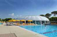 Swimming Pool Camping Village Garden Paradiso