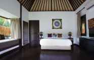 Kamar Tidur 6 Mali Resort Sunrise Beach