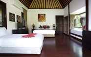 Kamar Tidur 2 Mali Resort Sunrise Beach