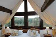 Kamar Tidur Dee Valley Cottages