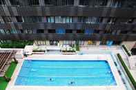 Swimming Pool Q Square Apartment