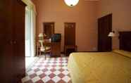 Bedroom 4 Hotel La Rondinella