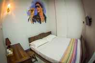 Bedroom Shwe Yo Vintage Hostel