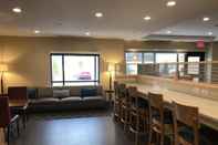 Bar, Cafe and Lounge TownePlace Suites by Marriott New Hartford