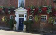 Bangunan 3 Harmondsworth Hall Guest House Heathrow