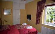 Kamar Tidur 5 Harmondsworth Hall Guest House Heathrow