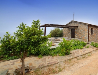 Exterior 2 Pyrgos Ikaria Traditional Village