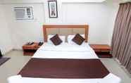 Bedroom 2 Hotel Lucky Goregaon