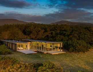 Exterior 2 Cloudy Bay Beach House