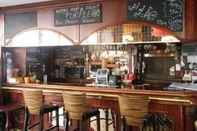 Quầy bar, cafe và phòng lounge Hotel le Neptune
