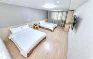 Kamar Tidur 2 Jungmoon City Hotel