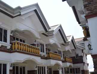 Bangunan 2 Casablanca Hotel Condominium