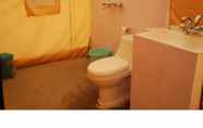 Toilet Kamar 6 Nubra Summer Camp