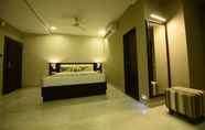 Bedroom 5 Aloha City Stay Raipur