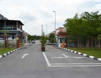 Exterior 2 Sitiyam Homestay Kota Warisan