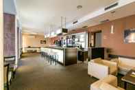 Bar, Kafe dan Lounge Hotel Grand