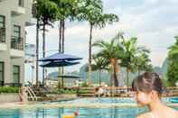 Swimming Pool Green Lotus Hotel