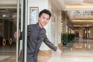 Lobi 4 Landison Plaza Hotel Ningbo