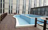 Kolam Renang 2 Landison Plaza Hotel Ningbo