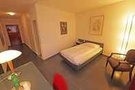 Bedroom Hotel Comedie