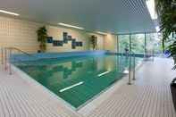 Swimming Pool Hotel am Kurpark Brilon