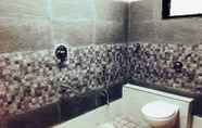 In-room Bathroom 4 Sai Sharan Stay Inn