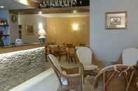 Bar, Cafe and Lounge B&B Antica Trattoria Bacco